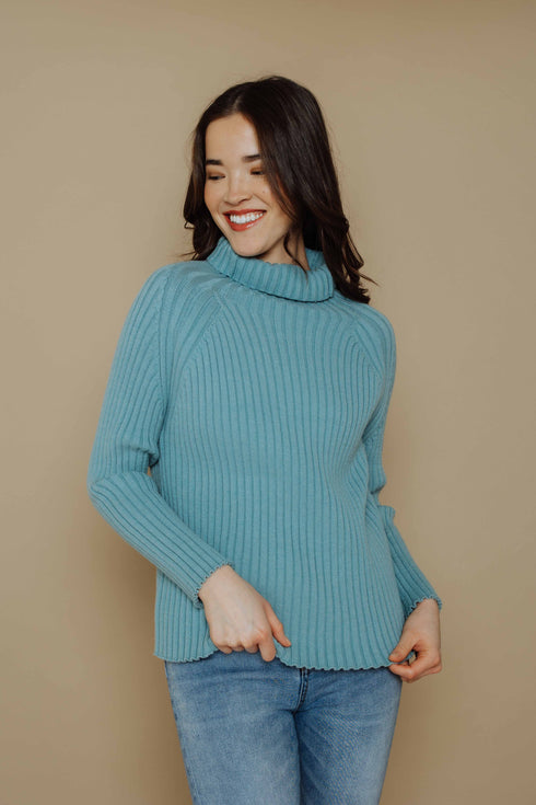 Kyla-Boxy Funnel Neck